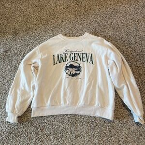 Hollister Lake Geneva crop sweatshirt
